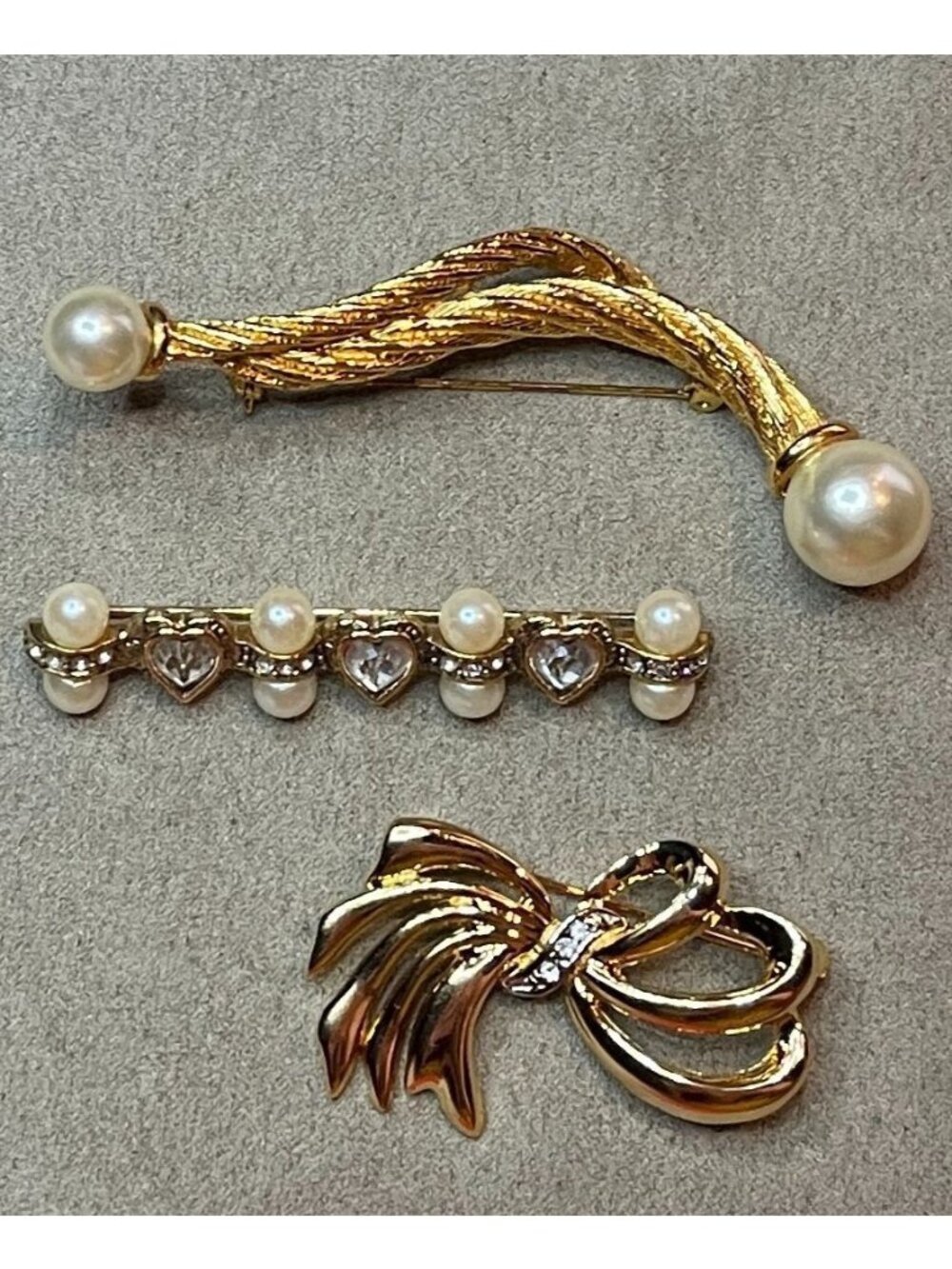 Vintage 90s Three Gold Tone Faux Pearl Rope Bar Bow Brooch Lot